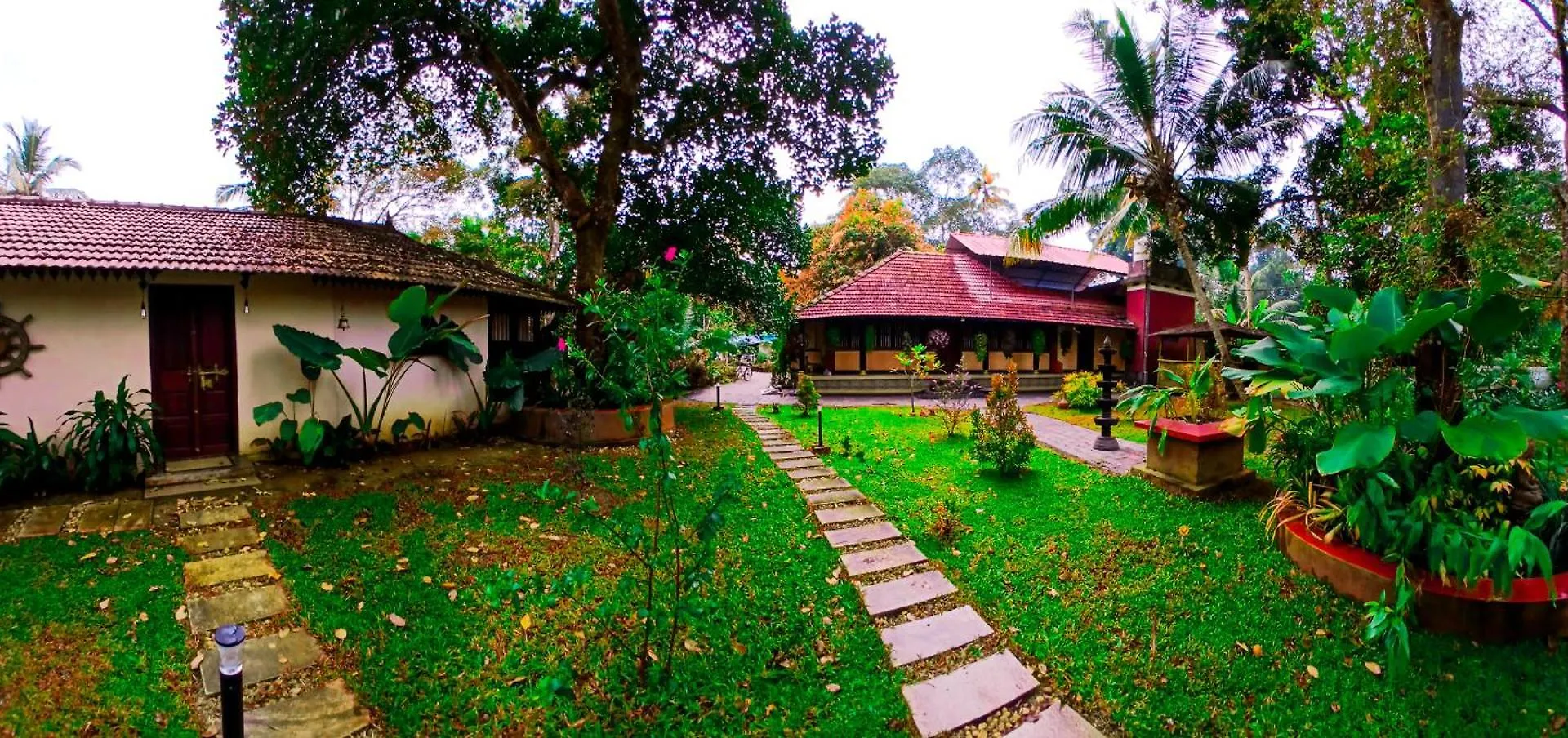 Ira Marari-An Escape To Tranquility Apartment Alappuzha