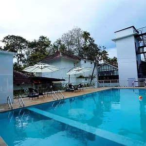Resort Bamboo Lagoon Backwater Front, Alappuzha