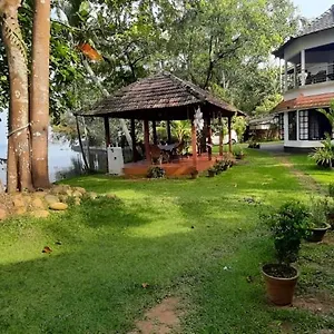 Lovedale Lakeside Alappuzha
